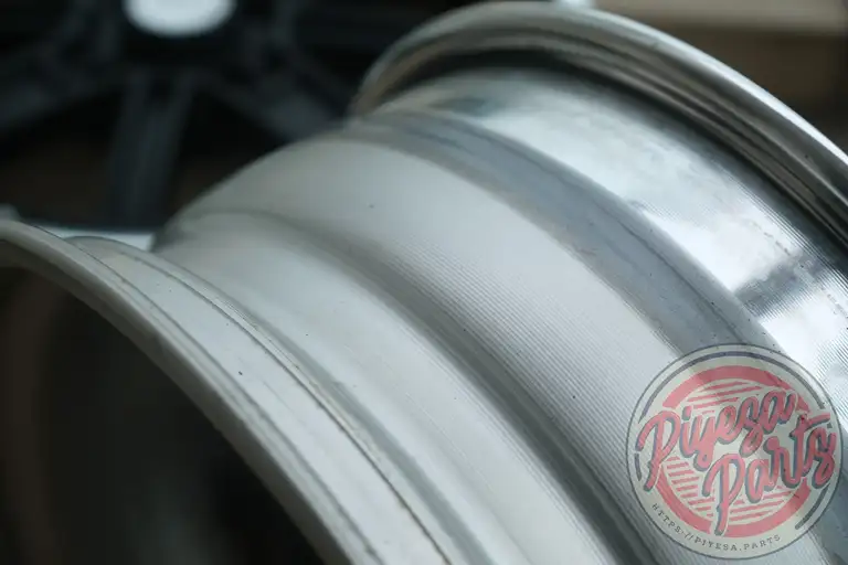 SSR MK3 Neo 16x7 +38 4x100