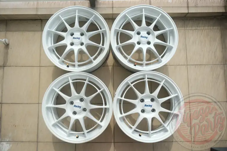 Enkei NT03 17x7 +45 4x100