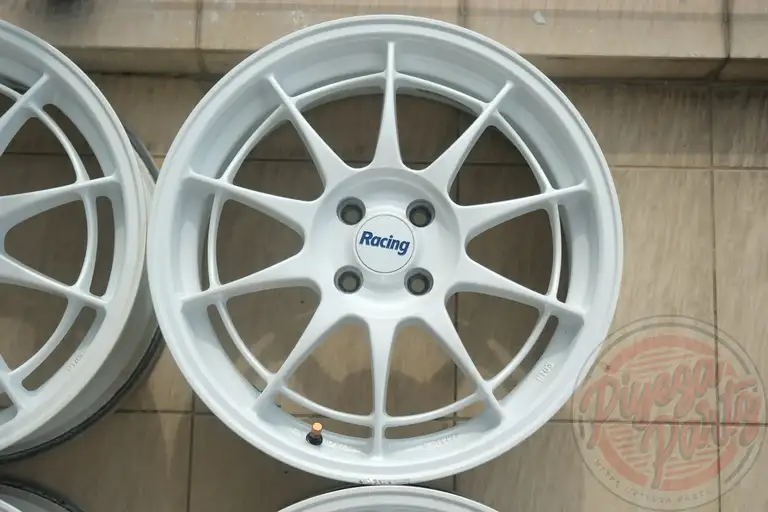 Enkei NT03 17x7 +45 4x100