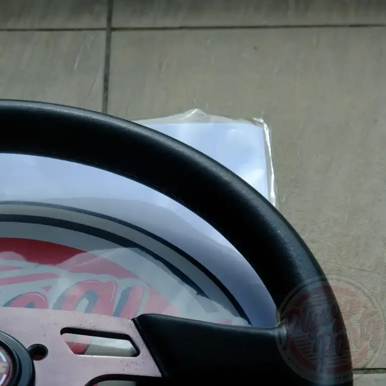 Tom's Competition Steering Wheel with Horn Button