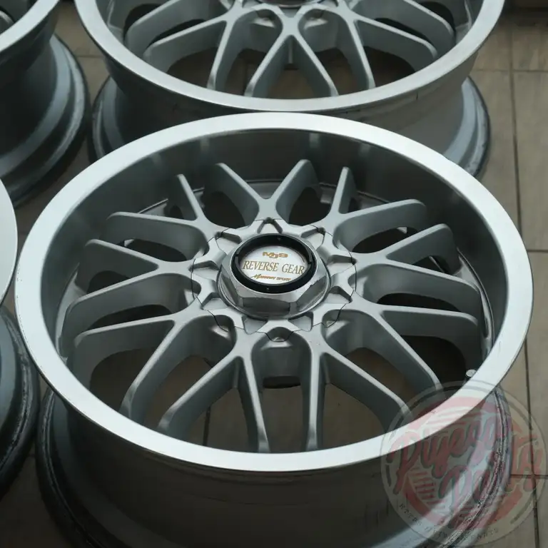 Manaray MJ9 Reverse 16x7 +35 4x100/114.3