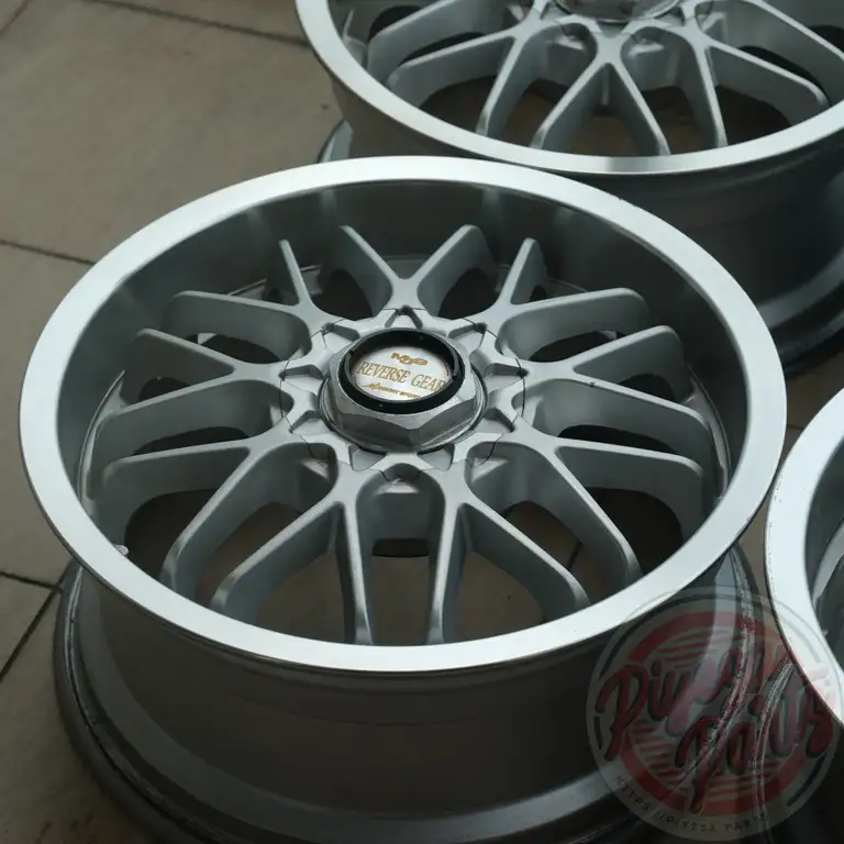 Manaray MJ9 Reverse 16x7 +35 4x100/114.3