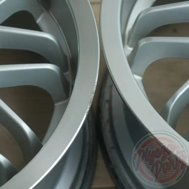 Manaray MJ9 Reverse 16x7 +35 4x100/114.3
