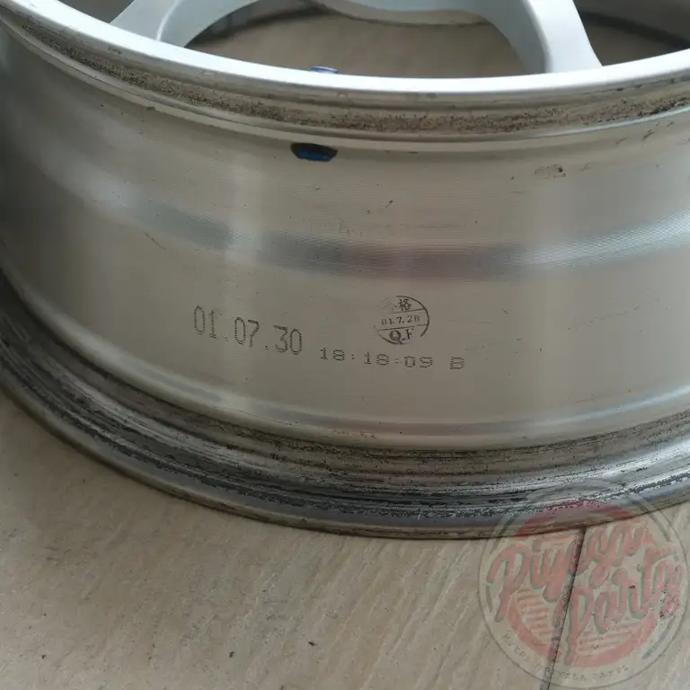 Yokohama Advan RG 16x7 +44 4x100